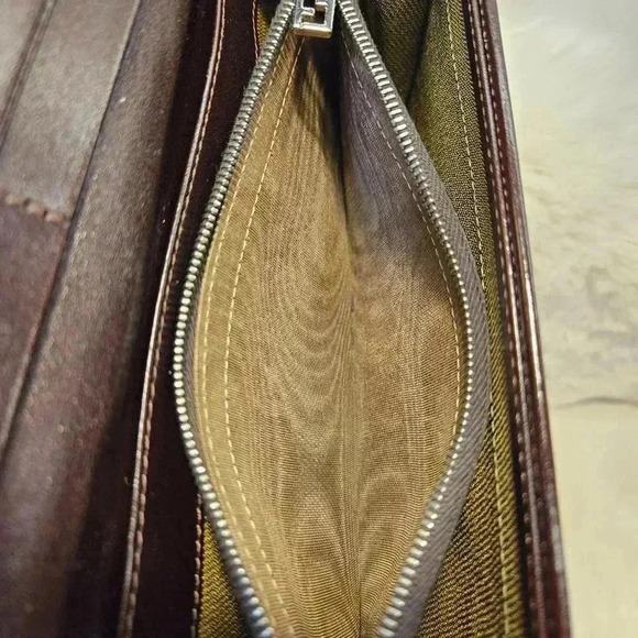 FNDI  Zucca Bifold Long Wallet - Picture 14 of 16